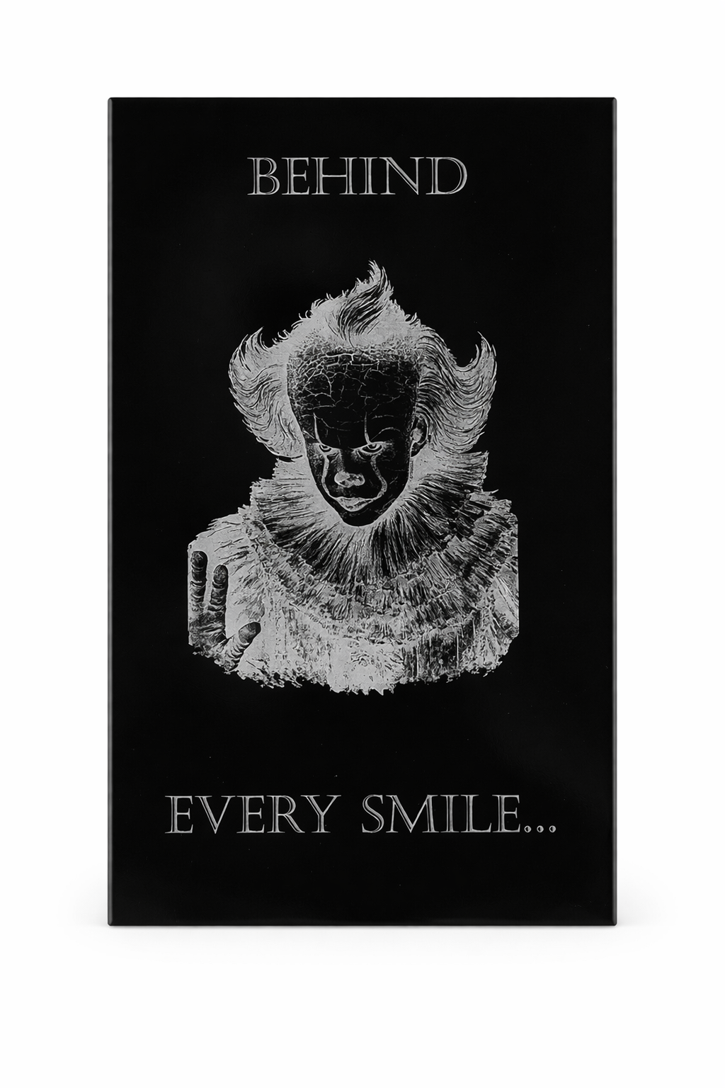 Behind the smile : seinälaatta sisustukseen.